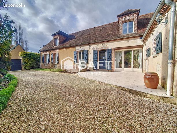 Longère 6 pièces 151 m²