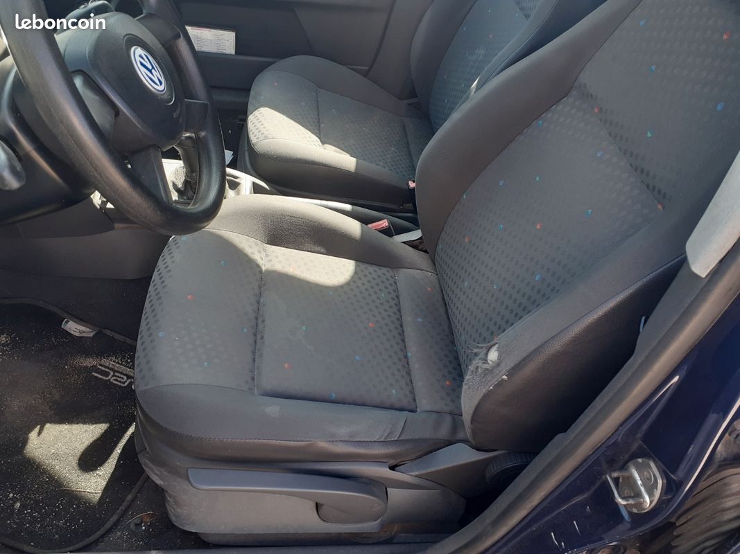 Polo 4 intérieur et accessoires (image 3)