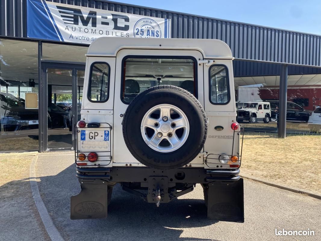 Land Rover Defender II HT 90 2.4 TD E (image 10)