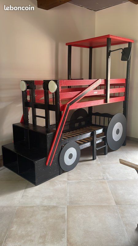 Lit tracteur aux couleurs de Case (image 4)