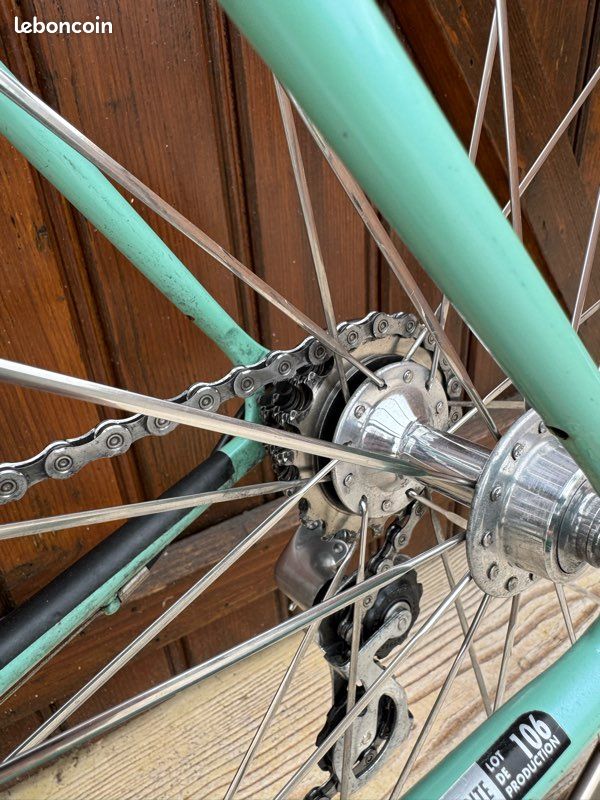 Vélo de course Bianchi (image 18)