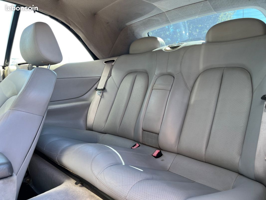 Mercedes CLK CABRIOLET 200 2.0 136 ch / Finition Elegance (image 23)