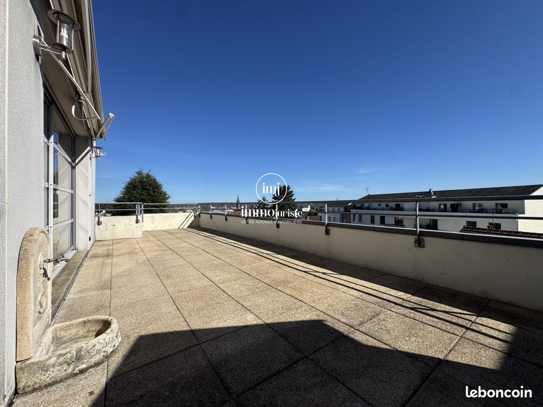 Appartement 4 pièces 143 m² · à Limoges · 143 m² · 1 500 €