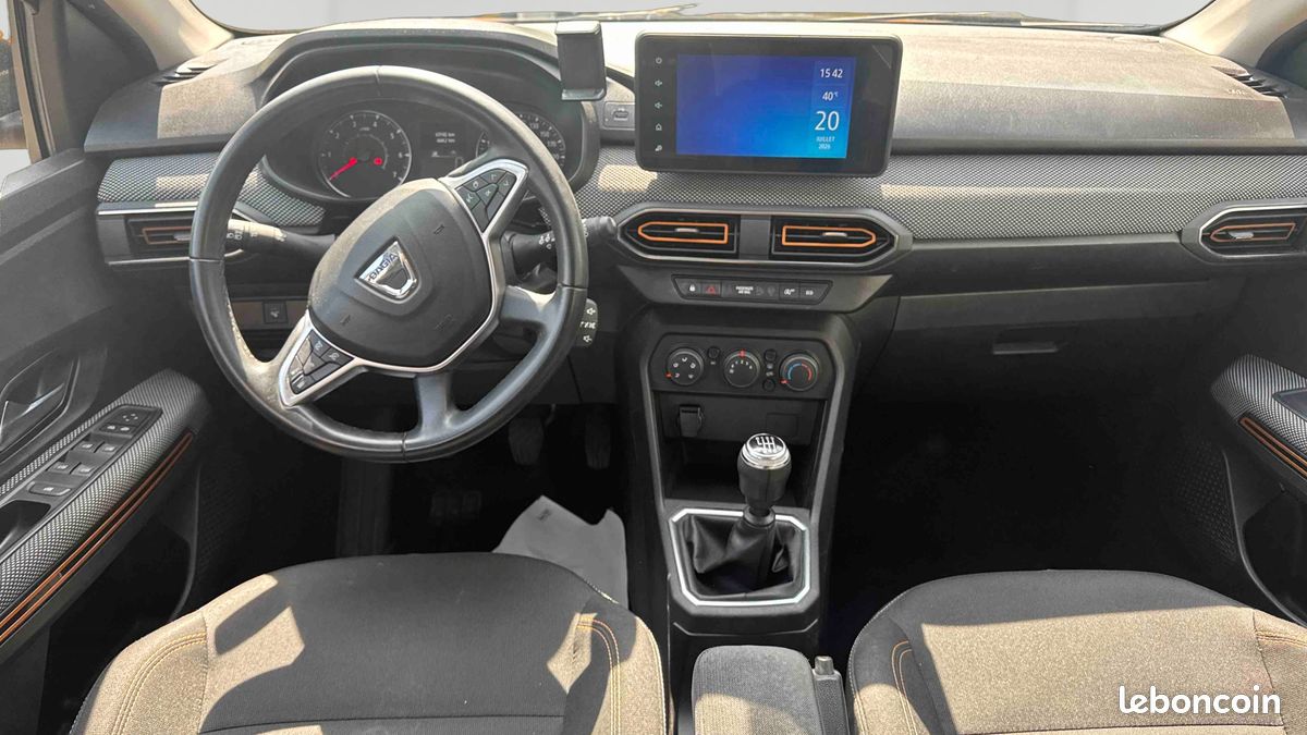 DACIA Sandero TCe 90 - 22 Stepway Confort (image 9)