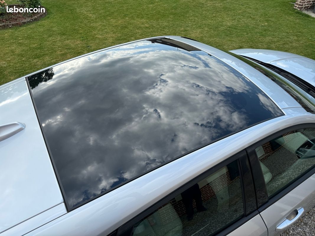 JAGUAR E-PACE D180 AWD R-DYNAMIC S BVA8 180Ch Toit panoramique Garantie 12 mois (image 22)