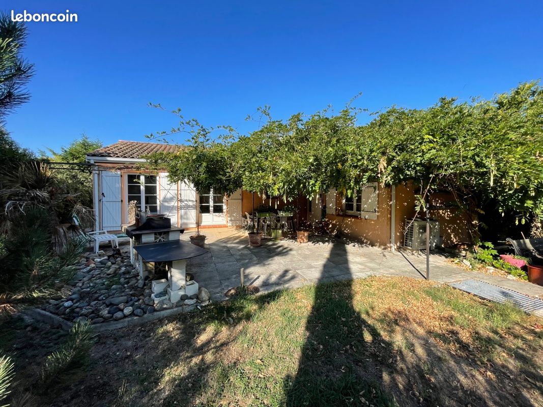 Maison 5 pièces 99 m² · à Mas-Grenier · 99 m² · 261 000 €
