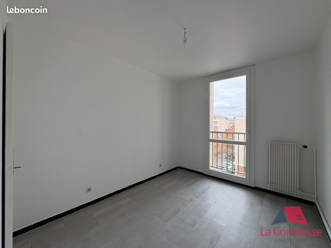 Appartement a louer aubagne - 3 pièce(s) - 63 m2 - Surfyn