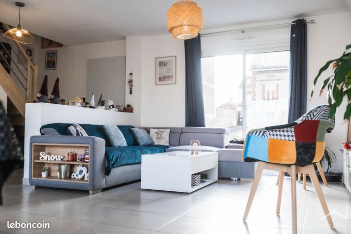 Maison 6 pièces 126 m²