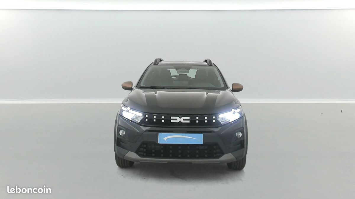 DACIA Sandero TCe 110 Stepway Extreme (image 8)
