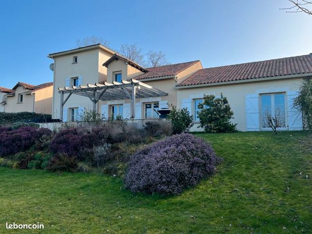 Villa 6 pièces 201 m²