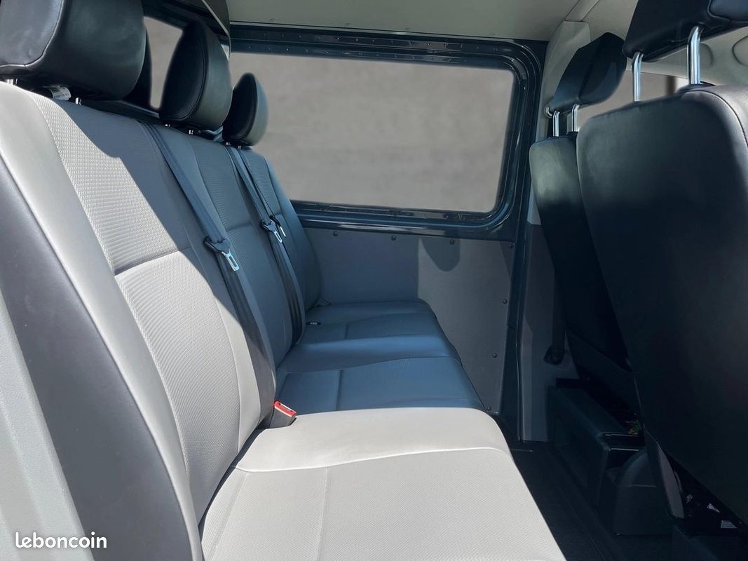 Volkswagen Transporter 2.0 TDI 150 DSG7 2.8T L1H1 BUSINESS PLUS CABINE APPROFONDIE TVA RECUPERABLE (image 7)
