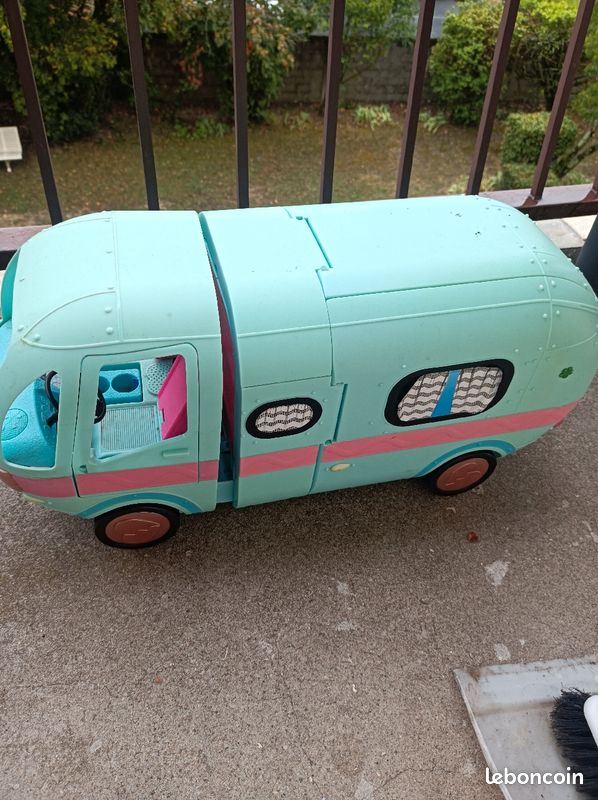 Camion poupée lol (image 1)
