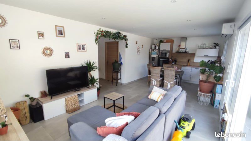 Maison 4 pièces 95 m² · à Lisle-sur-Tarn · 95 m² · 1 060 €
