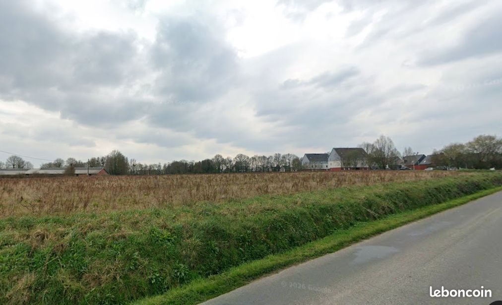 Terrain à bâtir de 300 m² à PLEUMELEUC (35) · 78 000 €
