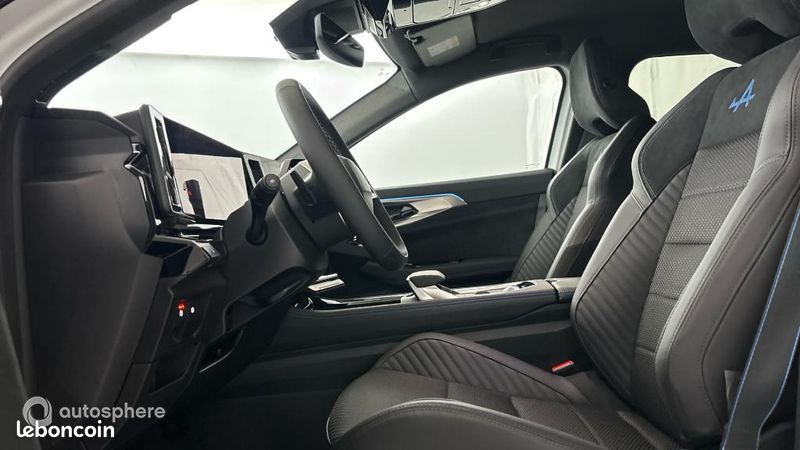 Renault Austral 1.2 E-Tech full hybrid 200ch esprit Alpine - 25 (image 12)