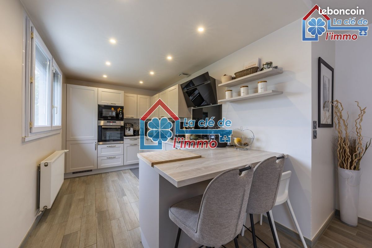 Maison 5 pièces 95 m² · à Moissy-Cramayel · 95 m² · 370 000 €