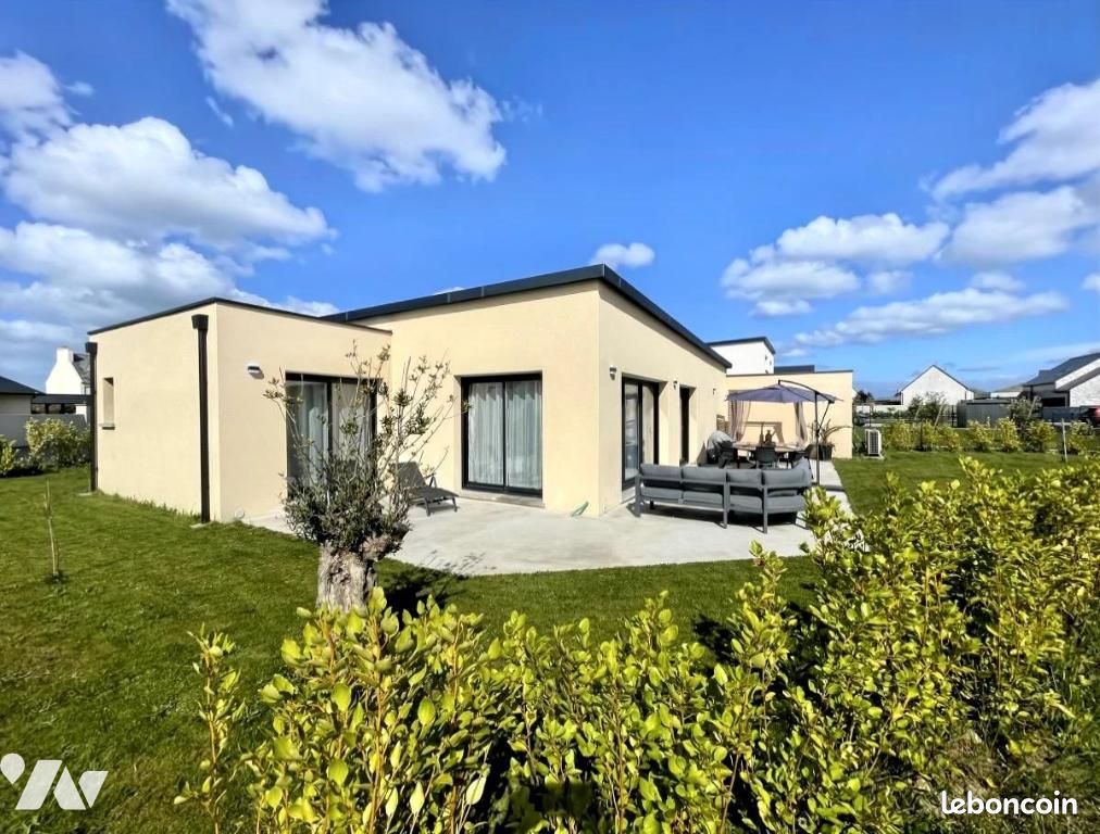 Maison 5 pièces 108 m² · à Plougoulm · 108 m² · 348 000 €