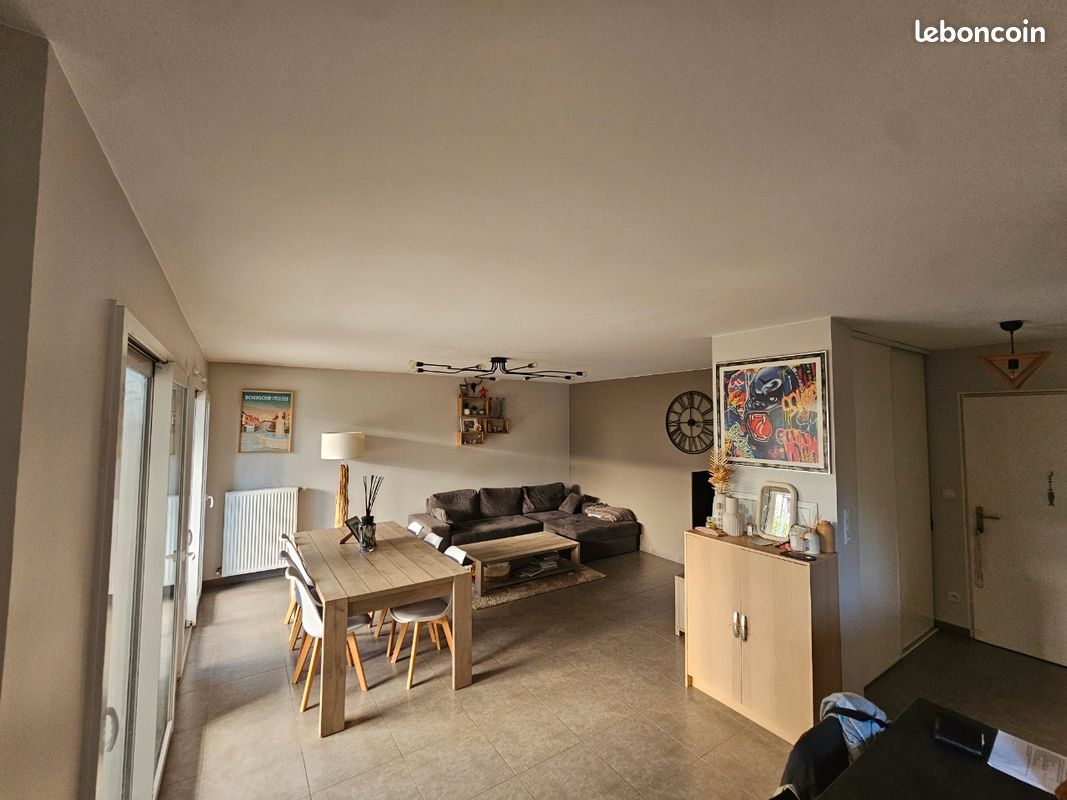 Appartement 3 pièces 73 m² · à Maubec · 73 m² · 249 000 €