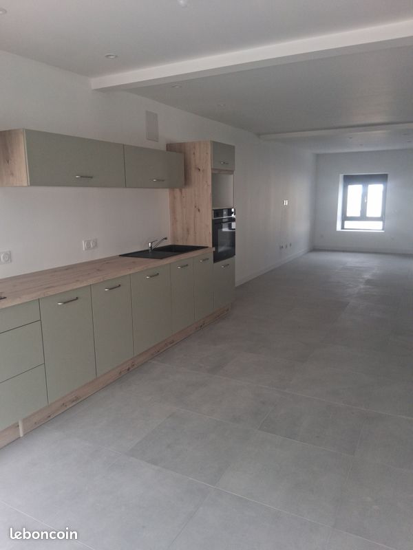 Maison 5 pièces 165 m² · à Euville · 165 m² · 195 000 €