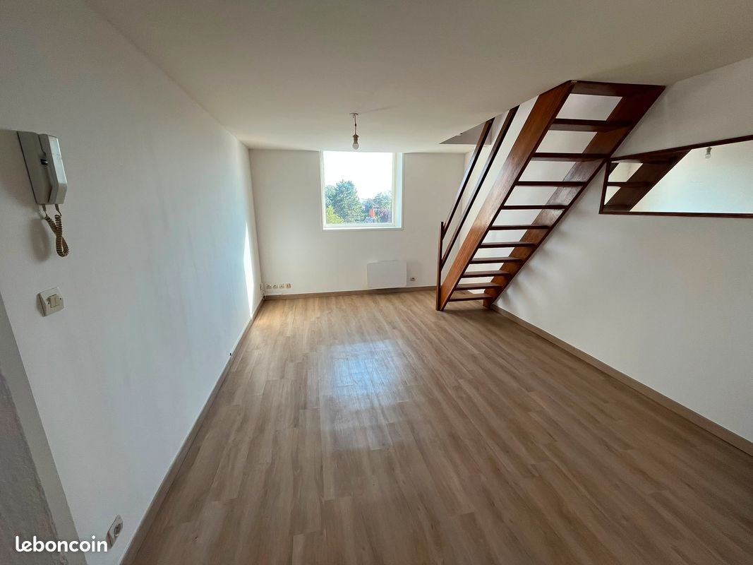 Appartement 2 pièces 32 m² · à Templemars · 32 m² · 675 €