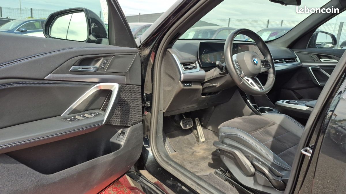 Bmw x1 u11 sdrive 18i 136ch dkg7 m sport (image 19)