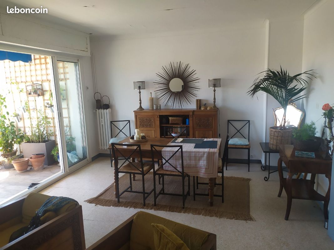 Appartement 4 pièces 90 m² · à La Seyne-sur-Mer · 90 m² · 1 100 €