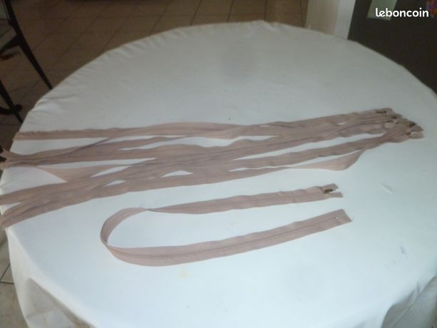 10 fermetures eclaires 70 cms