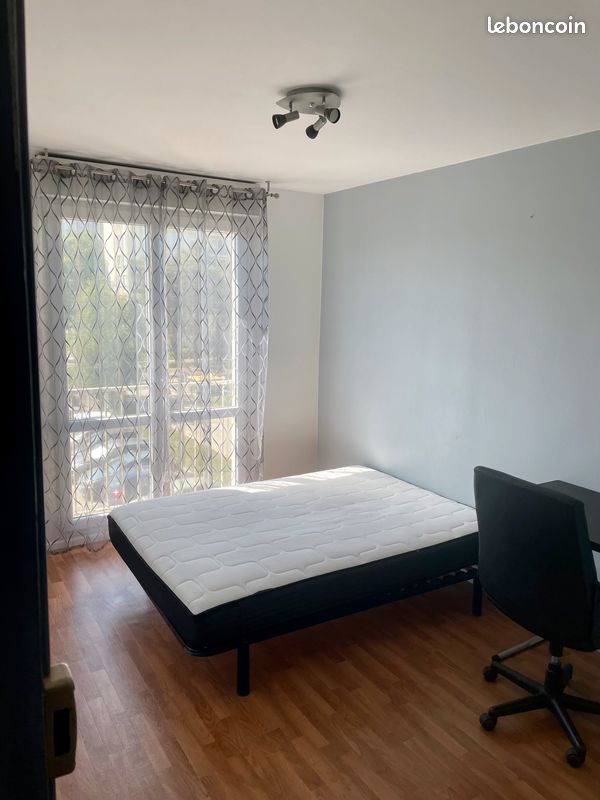 Appartement 5 pièces 90 m² · à Rennes · 90 m² · 440 €/mois