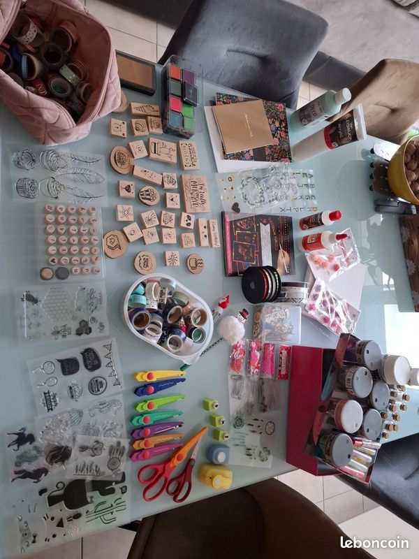 Lot scrabooking paillettes (image 1)