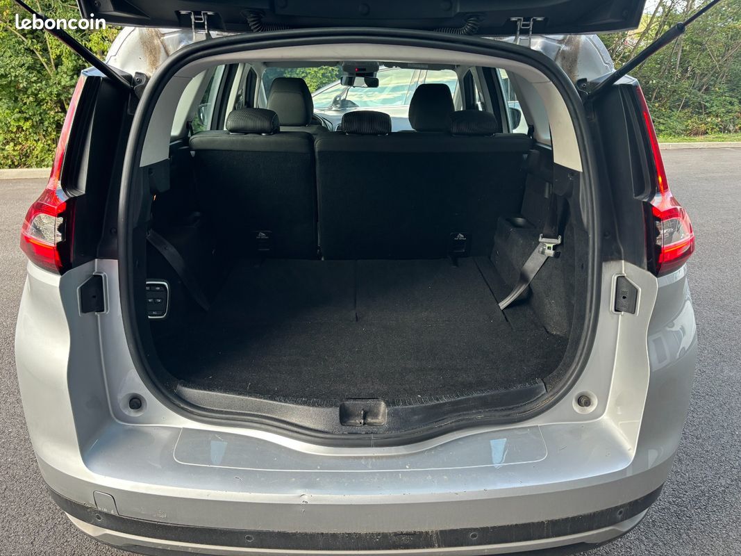 RENAULT GRAND SCENIC IV TCe 130 Energy Zen (image 18)