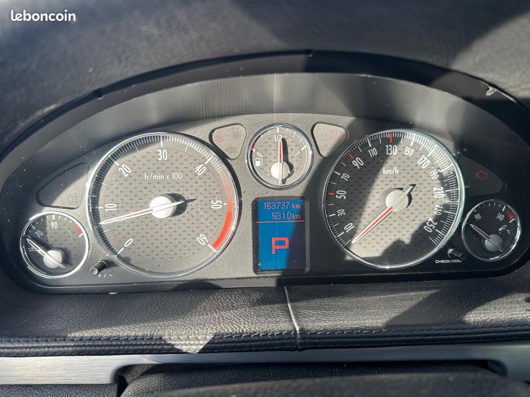 Peugeot 407 COUPE 2.7 HDI GRIFFE (image 15)