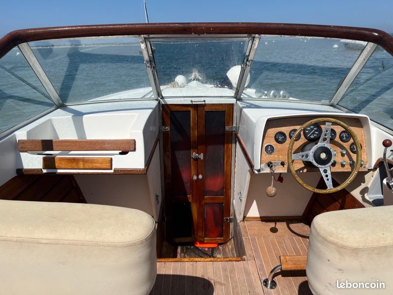 Chris Craft Lancer 23 (image 3)