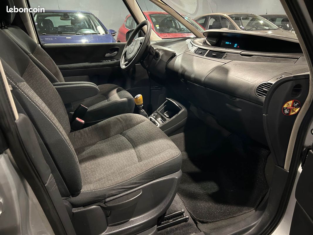 Renault espace carminat 2.0dci 150ch (image 5)