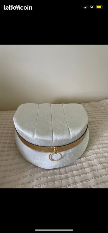 Boîte trousseau (image 1)