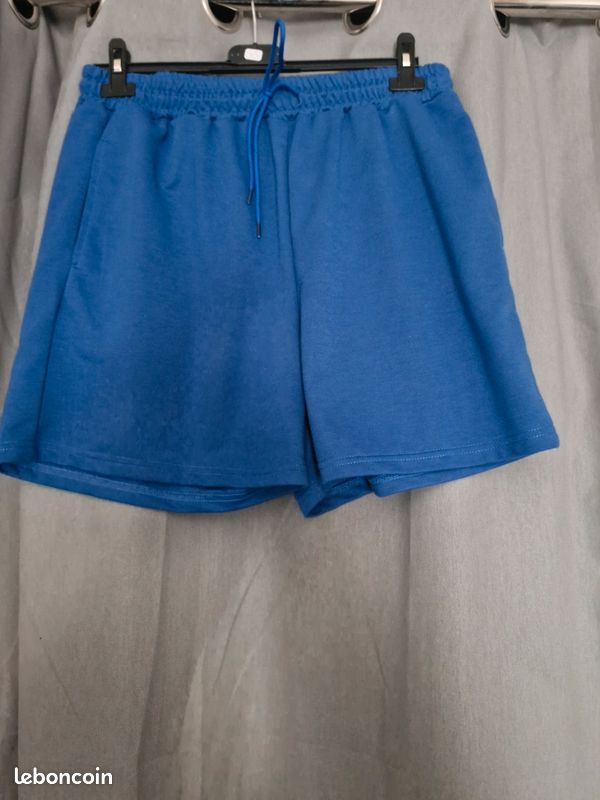 Short (image 1)