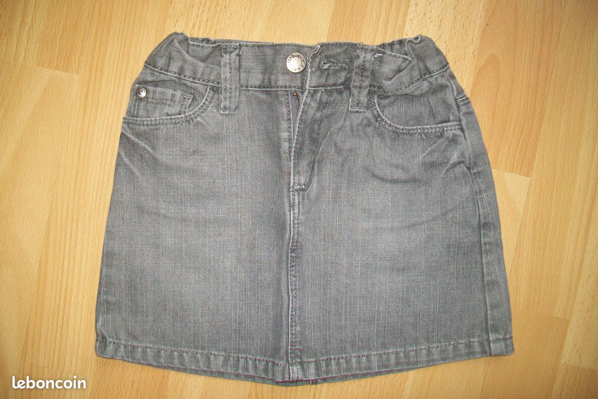 Jupe en jean noire 5 ans (image 1)