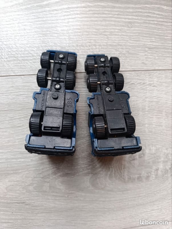 Lot de 2 camions bleu 10 cm (image 7)