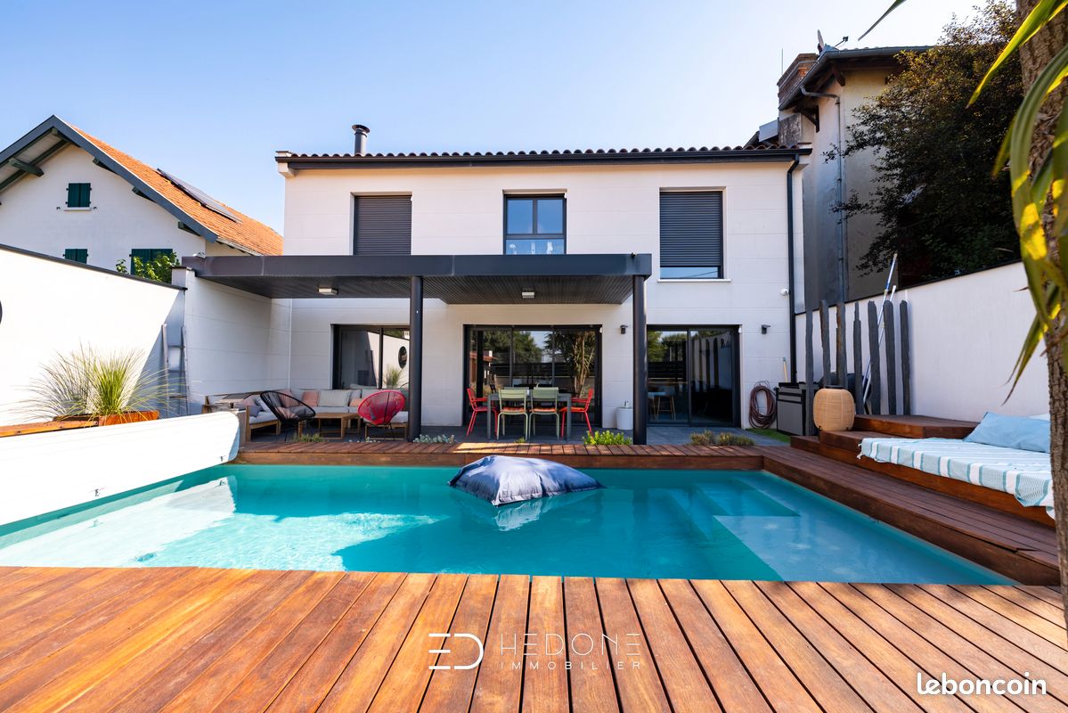 Maison 6 pièces 160 m² · à Toulouse · 160 m² · 1 095 000 €