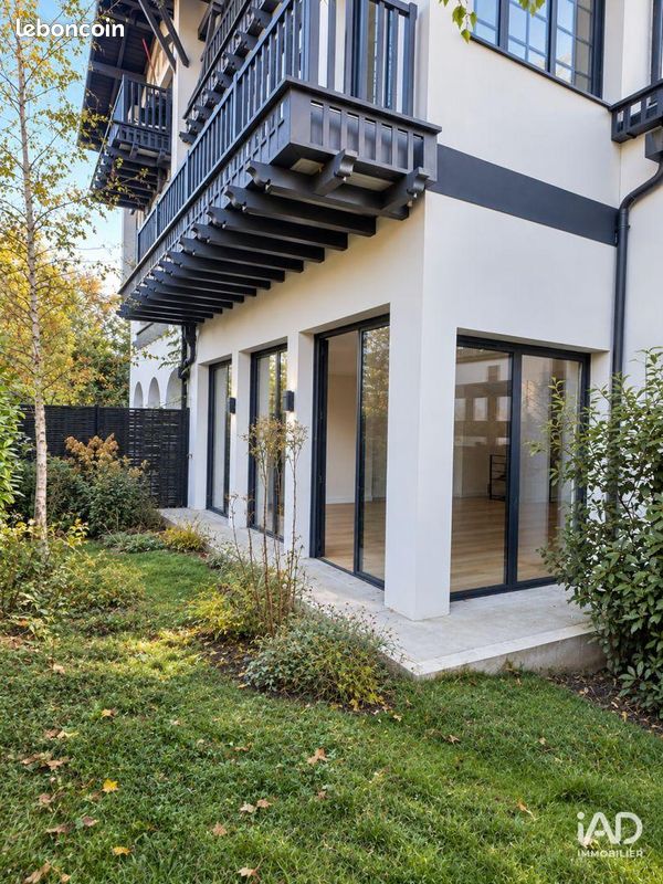 Maison 7 pièces 201 m² · à Garches · 201 m² · 1 395 000 €