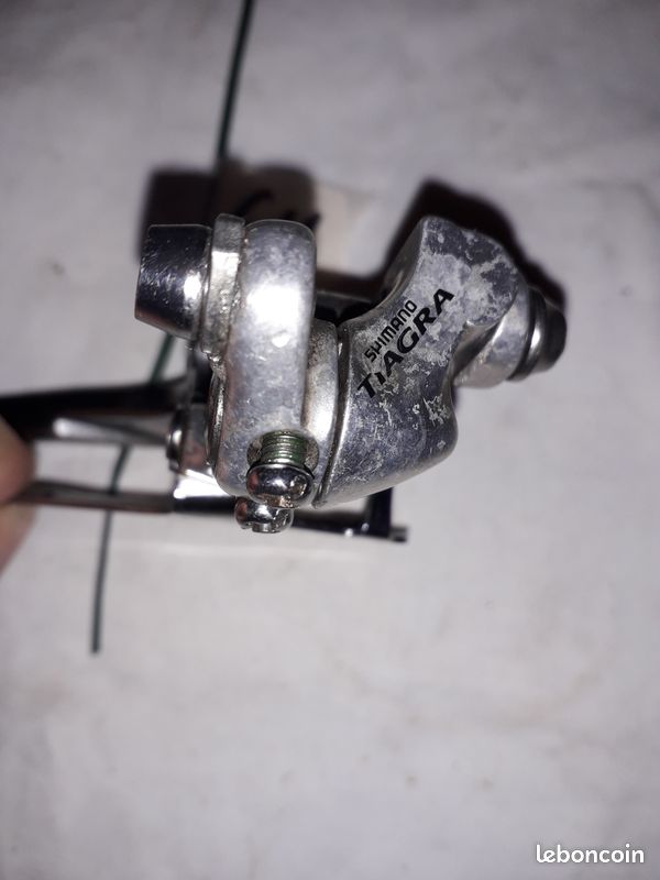 Dérailleur avant à braser Shimano TIAGRA FD-4403 en 2-3x9v -611 - Équipements vélos