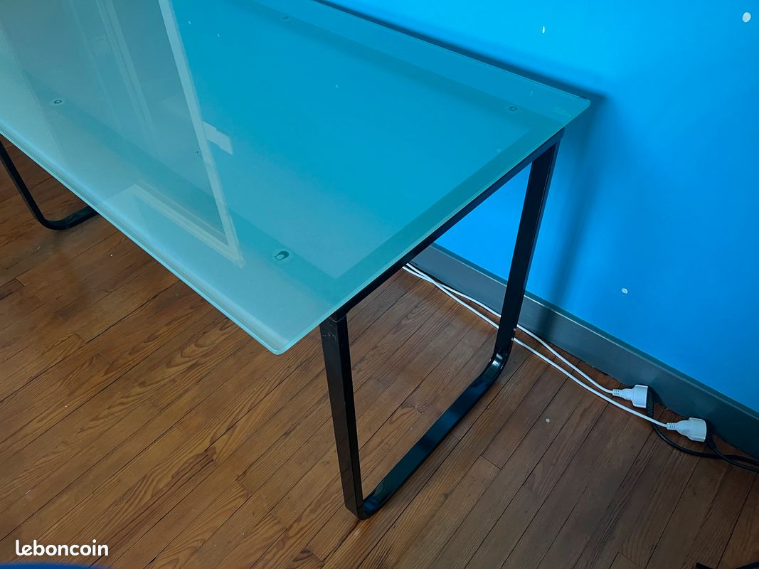 Bureau en verre (image 2)