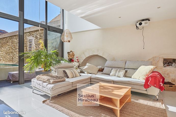 Maison de village 5 pièces 288 m²