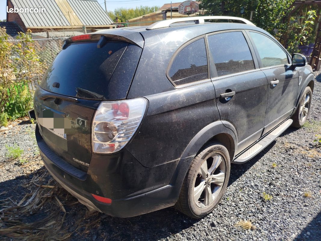 Chevrolet captiva pour pièces (image 2)