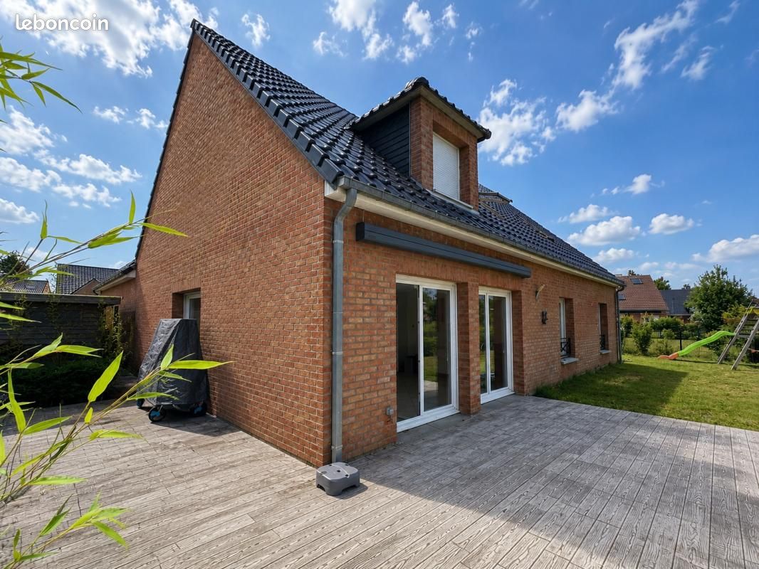 Maison 7 pièces 236 m² · à Wattignies · 236 m² · 649 000 €