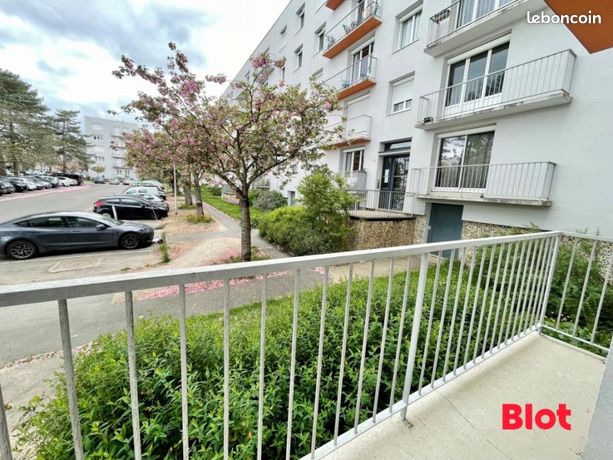 https://img.leboncoin.fr/api/v1/lbcpb1/images/79/a9/20/79a920466e0087007f775bd7c859e7c0b5709261.jpg?rule=ad-image