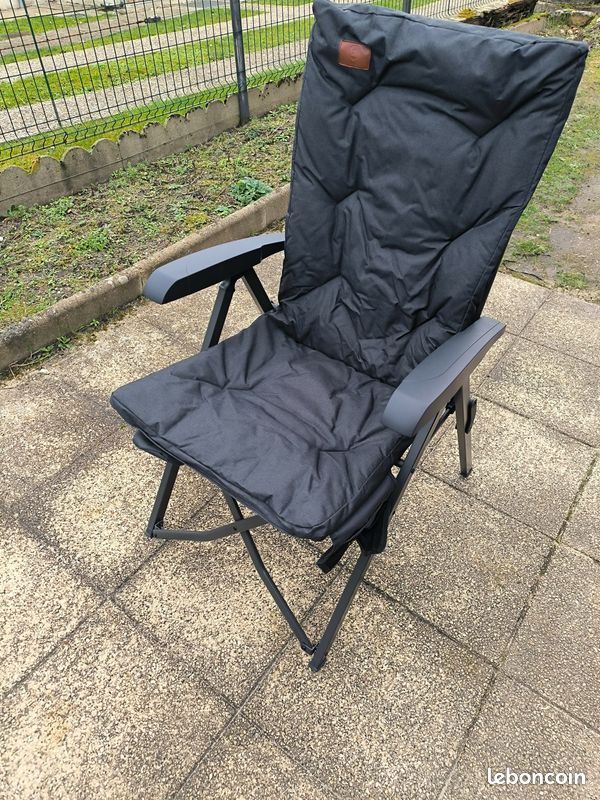 Chaise pliante avec rembourrage