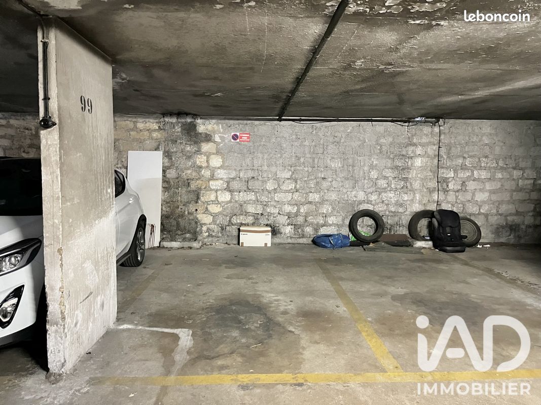 Parking 10 m² · à Montrouge · 10 m² · 22 500 €