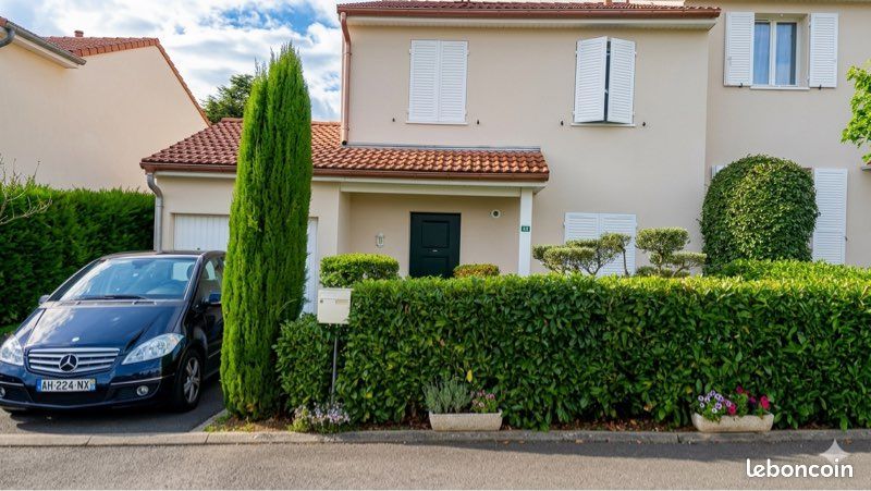 Maison 5 pièces 111 m² · à Mâcon · 111 m² · 270 000 €