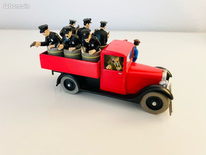 TINTIN: TINTIN TRANSPORTS N°4, LE CAMION JAUNE DE LA BASE - véhicule 1/43, moulinsart (tintin), moul29104 – La Marque Zone