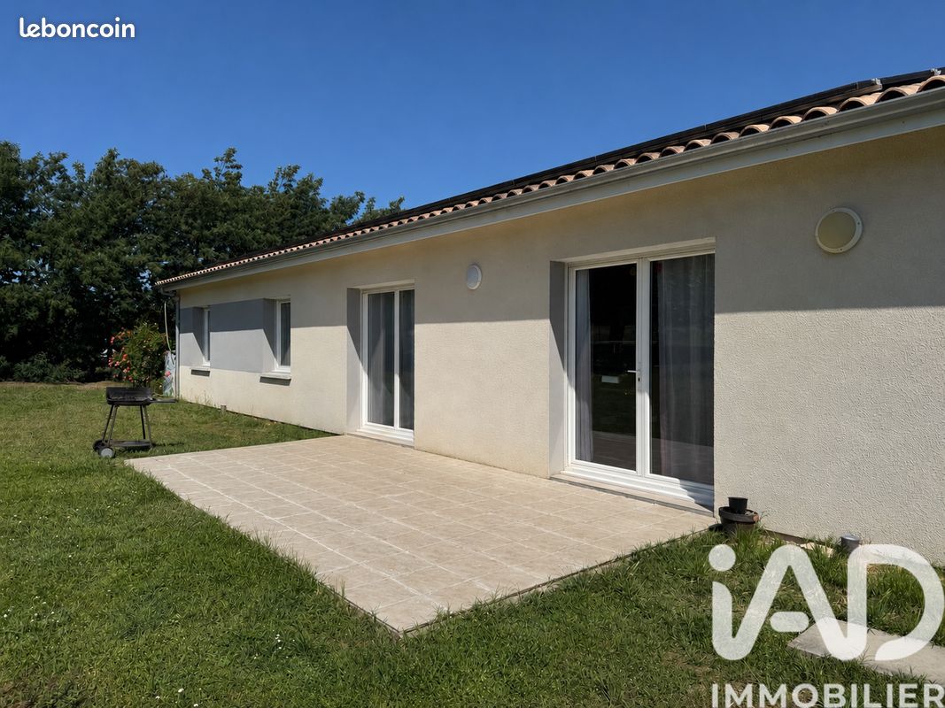 Maison 4 pièces 107 m² · à Cercoux · 107 m² · 247 900 €